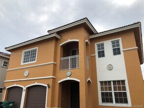 13510 SW 177th Terrace in Miami, FL - Building Photo - Building Photo