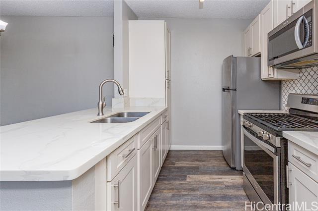 property at 91-217-217 Hanapouli Cir