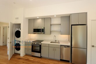 4241 Maple Ave-Unit -ADU in Oakland, CA - Building Photo - Building Photo