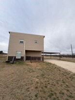 1645 PR 2431 in Clyde, TX - Building Photo
