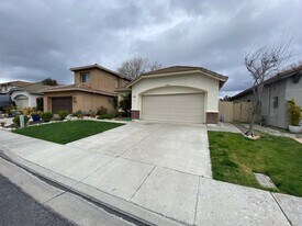 18197 Stonegate Ct in Salinas, CA - Building Photo