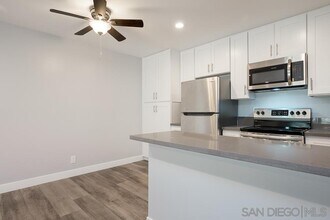 6394 Rancho Mission Rd in San Diego, CA - Building Photo - Building Photo