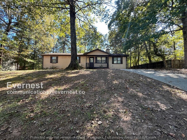 3735 Shenfield Dr in Union City, GA - Building Photo - Building Photo