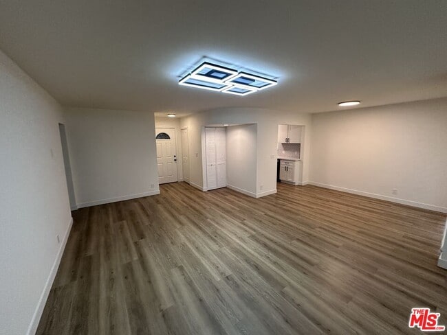 property at 314 S Clark Dr