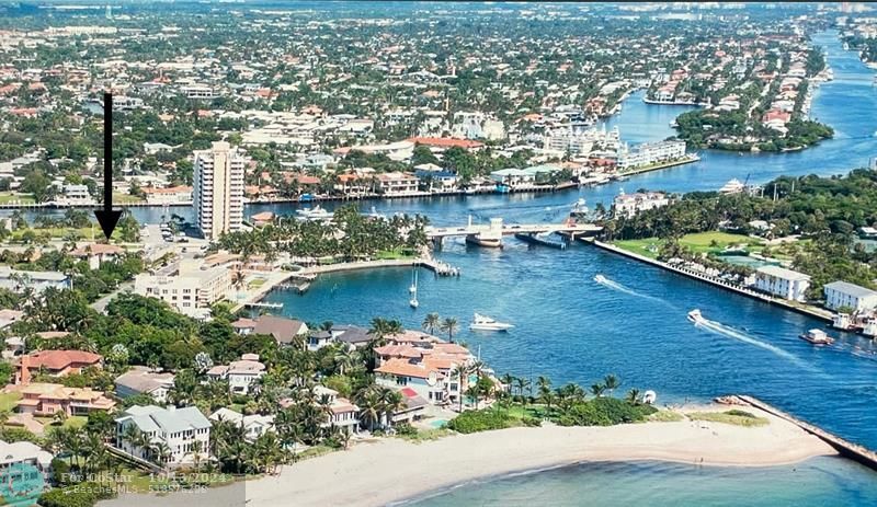 2605 Bay Dr in Pompano Beach, FL - Foto de edificio