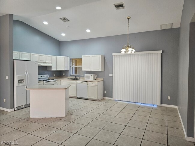 133 Theodore Vail St E in Lehigh Acres, FL - Building Photo - Building Photo