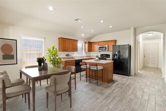 2518 Montana Blue Dr in Spring, TX - Building Photo - Building Photo