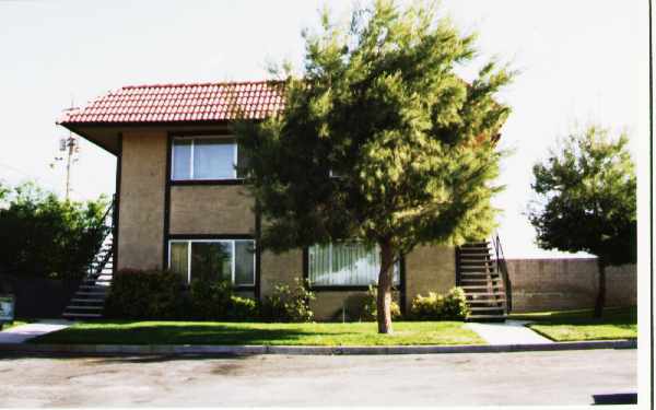 3512 Johnson Ave in Las Vegas, NV - Foto de edificio - Building Photo