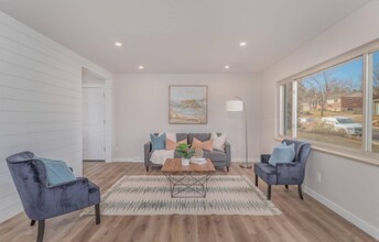 12336 W Texas Dr in Lakewood, CO - Building Photo - Building Photo