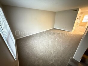 1018 Cedar Pl Ct in Winston-Salem, NC - Building Photo - Building Photo