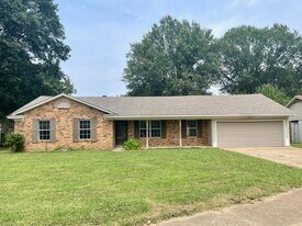 6308 Heathcliff Cove in Memphis, TN - Building Photo