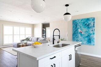 6407 Richard St in San Diego, CA - Building Photo - Building Photo