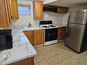 2030 N Cleveland St, Unit A in Arlington, VA - Building Photo - Building Photo