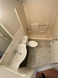 92 Hammond St photo'