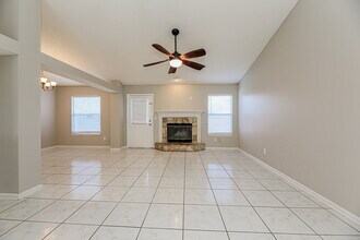 2364 Tigress Ln in Middleburg, FL - Building Photo - Building Photo