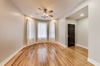 3939 W Polk St in Chicago, IL - Building Photo - Building Photo