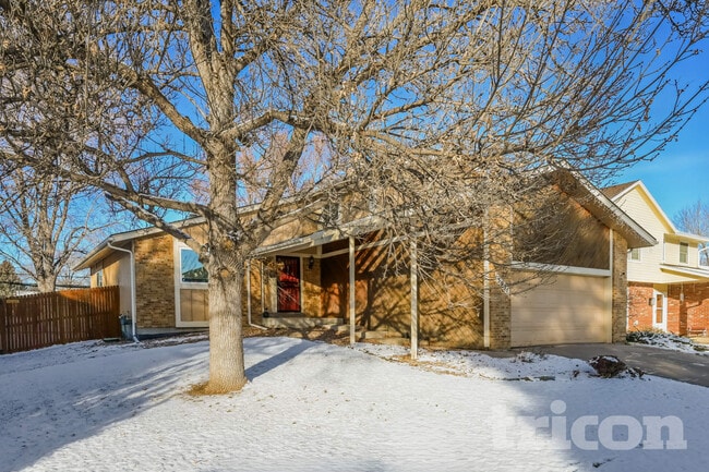 property at 5931 S Lima St