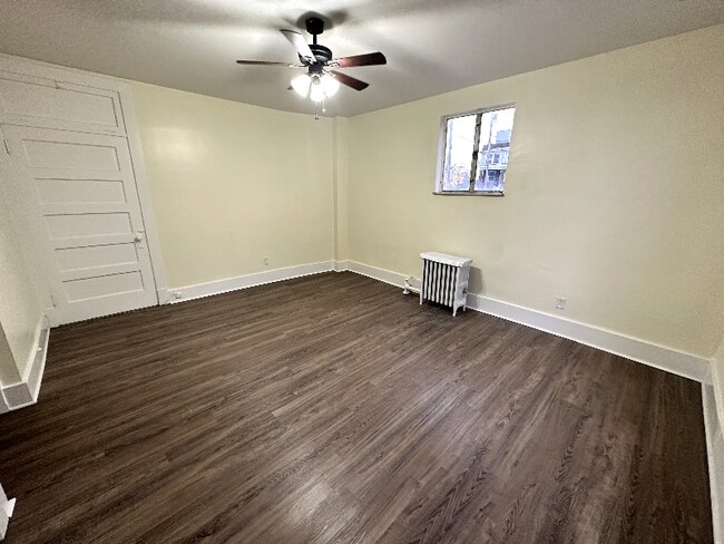 25 W Chestnut St-Unit -1B in Washington, PA - Building Photo - Building Photo