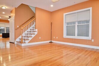 8 Cheyenne Valley in Westford, MA - Building Photo - Building Photo