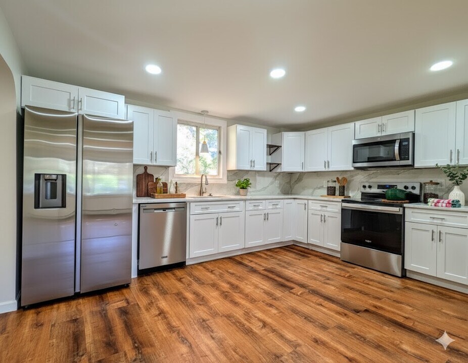 58 Cutler Dr in Framingham, MA - Building Photo
