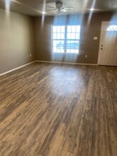 2206 E Main St in Lubbock, TX - Building Photo - Building Photo