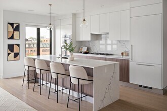 51 Silver St in Boston, MA - Building Photo - Building Photo
