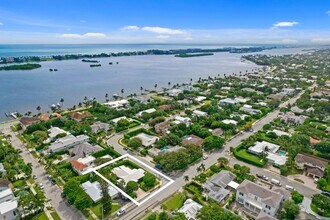 6408 Washington Rd in West Palm Beach, FL - Building Photo - Building Photo