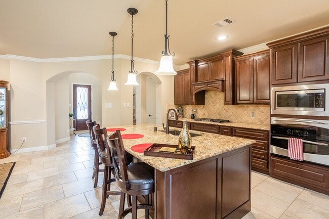 property at 7339 Chatham Green Dr