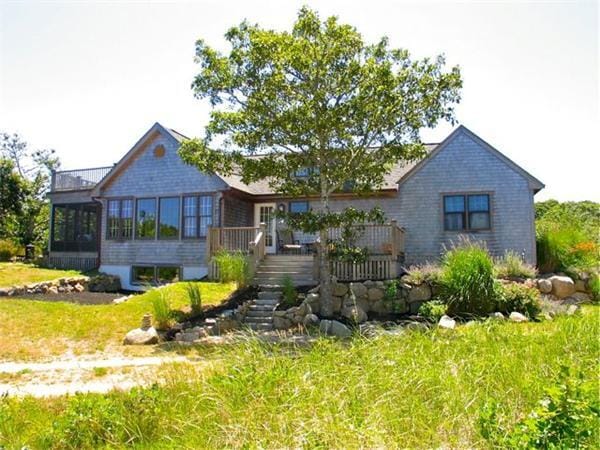 40 Lighthouse Rd in Aquinnah, MA - Foto de edificio - Building Photo