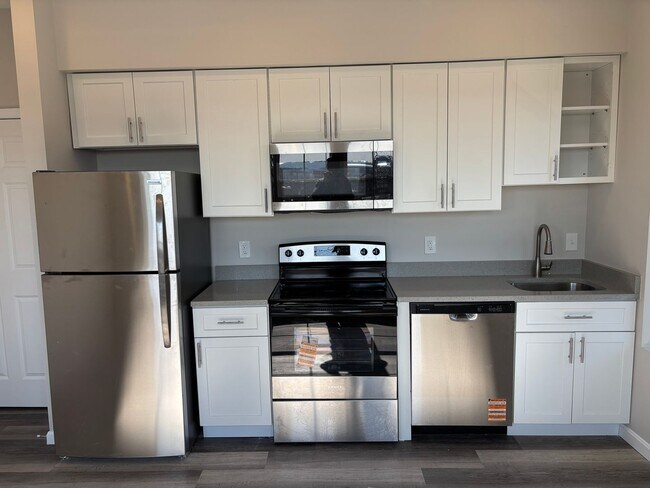 1812 H Pl NE in Washington, DC - Building Photo - Building Photo