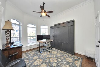 17859 Camp Cove Dr in Cypress, TX - Foto de edificio - Building Photo