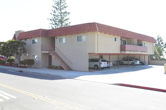 103 El Oriente in San Clemente, CA - Building Photo - Building Photo