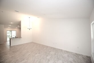 71 Pony Express Dr in Palm Coast, FL - Building Photo - Building Photo