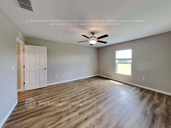 property at 1006 NE 6th Ave