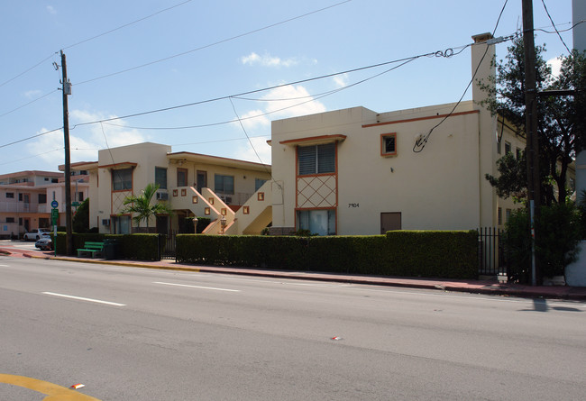 Harding Gardens Apartments