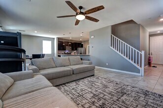 1404 Thurlow Ct in Henderson, NV - Building Photo - Building Photo