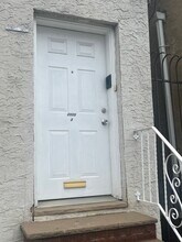 2555 S Alder St in Philadelphia, PA - Building Photo - Building Photo