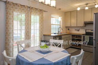 6 Shady Oaks Ln in Shalimar, FL - Building Photo - Building Photo