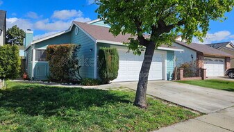 29500 Chance St in Hayward, CA - Building Photo