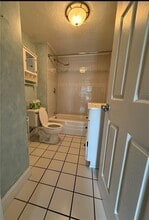 319 Smithfield Rd in North Providence, RI - Building Photo - Building Photo