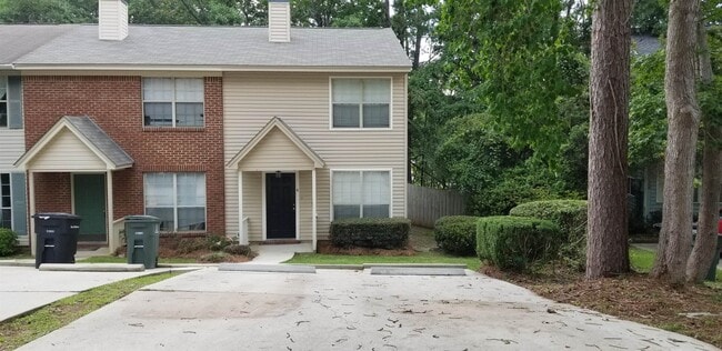 3724 Donovan Dr