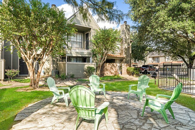 LaMonte Park Townhomes photo'