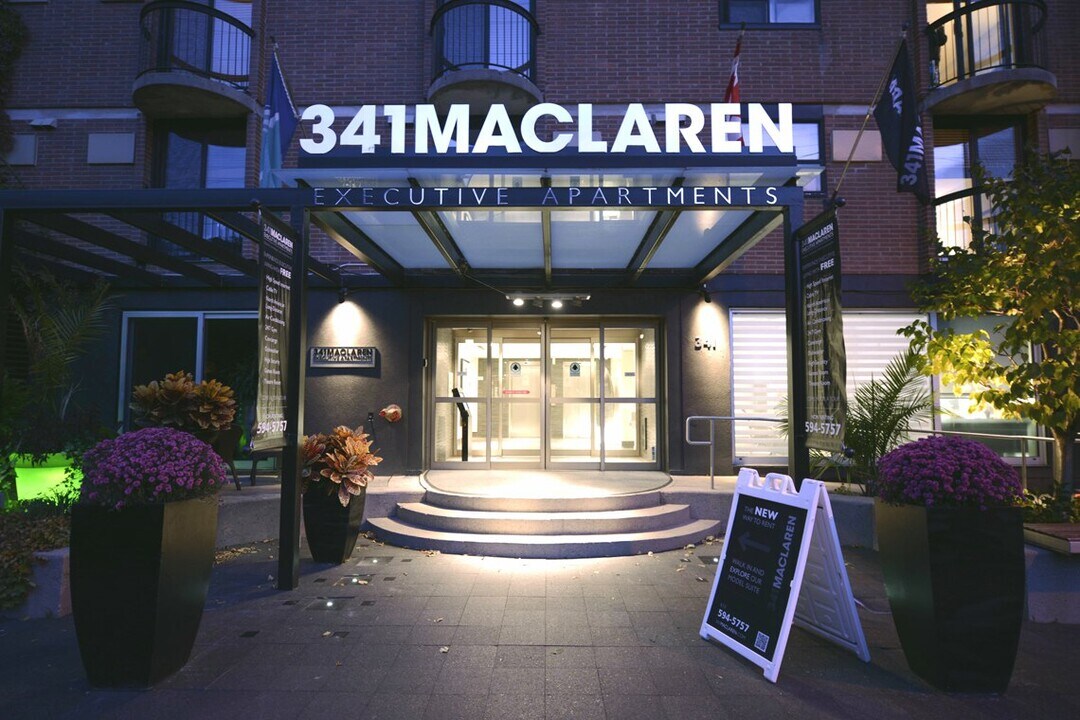 341 MacLaren St. in Ottawa, ON - Building Photo