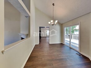 1300 Georgetown Dr in Mount Juliet, TN - Building Photo - Building Photo