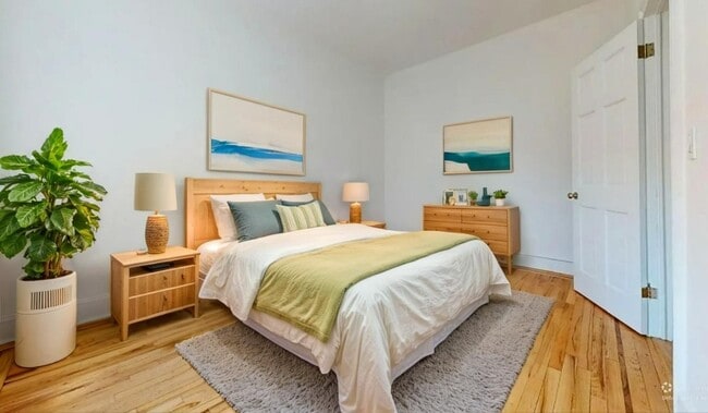 Cooper Street, Unit 6E in New York, NY - Foto de edificio - Building Photo