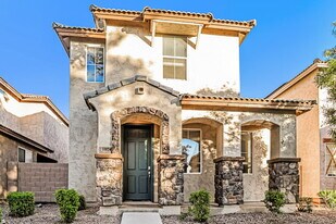 10024 W Kingman St in Tolleson, AZ - Building Photo