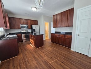 1414 Charlotte St in Elizabeth City, NC - Building Photo - Building Photo