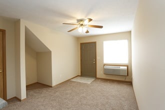 The Ponds on G E Road in Bloomington, IL - Foto de edificio - Interior Photo