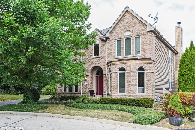 property at 800 Deroo Lp