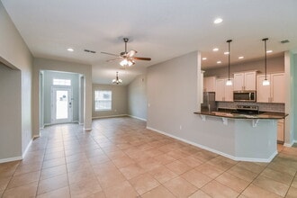 75094 Fern Creek Dr in Yulee, FL - Foto de edificio - Building Photo